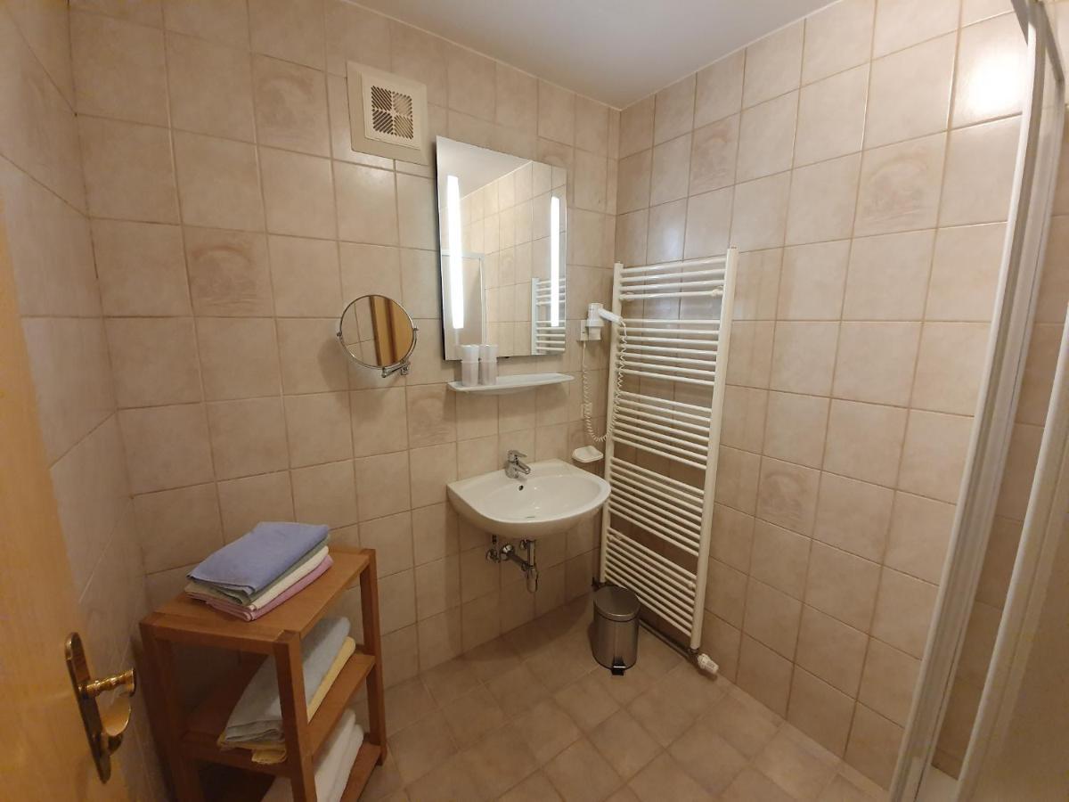 Appartement Zur Post Ferlach Esterno foto