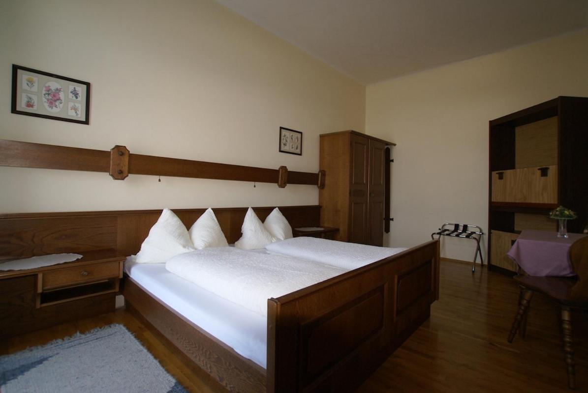 Appartement Zur Post Ferlach Esterno foto