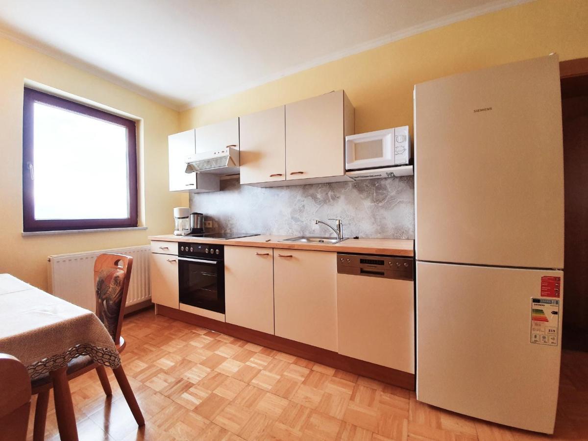 Appartement Zur Post Ferlach Esterno foto